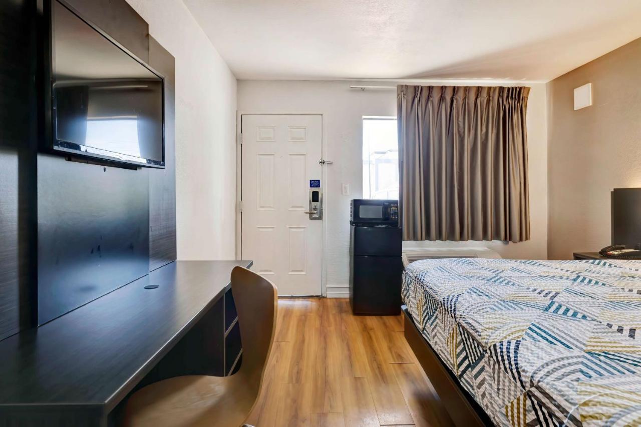 Motel 6 North Little Rock, Ar-Jfk Blvd Bagian luar foto